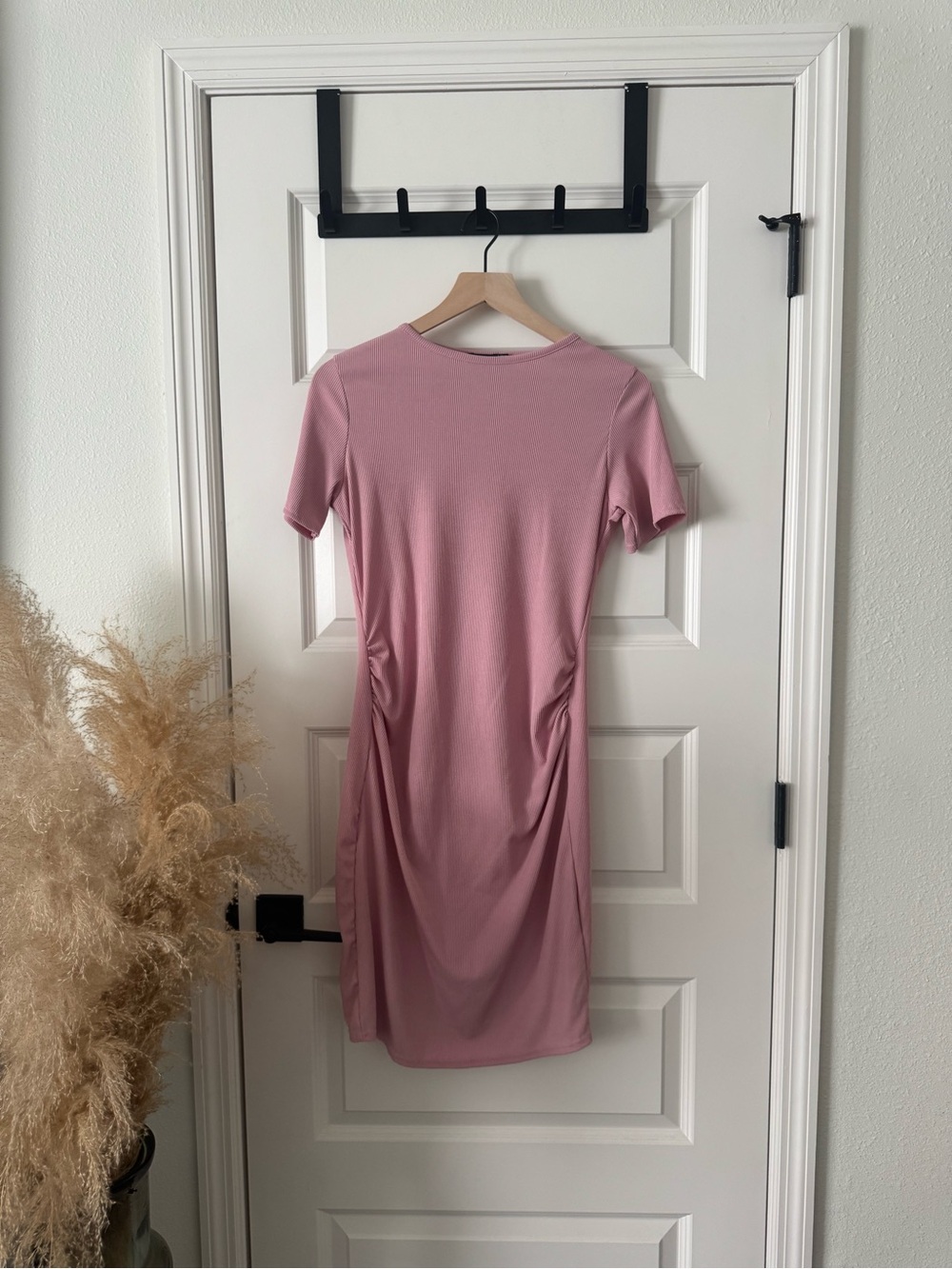 Women's Pink Maternity Short Sleeve Ruched Side Dress